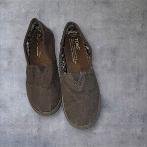 Toms Classics Brown Youth 2 Y2 Slip On Comfortable Kids Canvas Summer Shoes